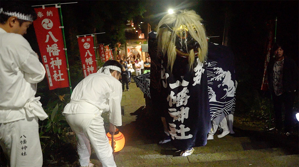 飯豊町の夜の獅子祭り